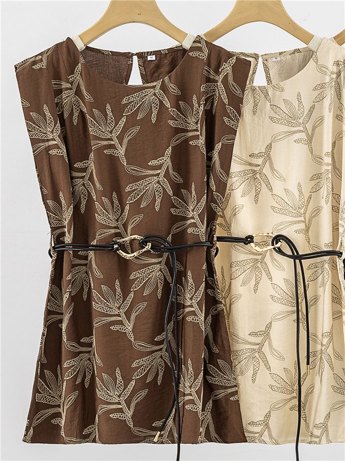 Conjunto blusa estampada hojas con cinturón y pantalón wide-leg