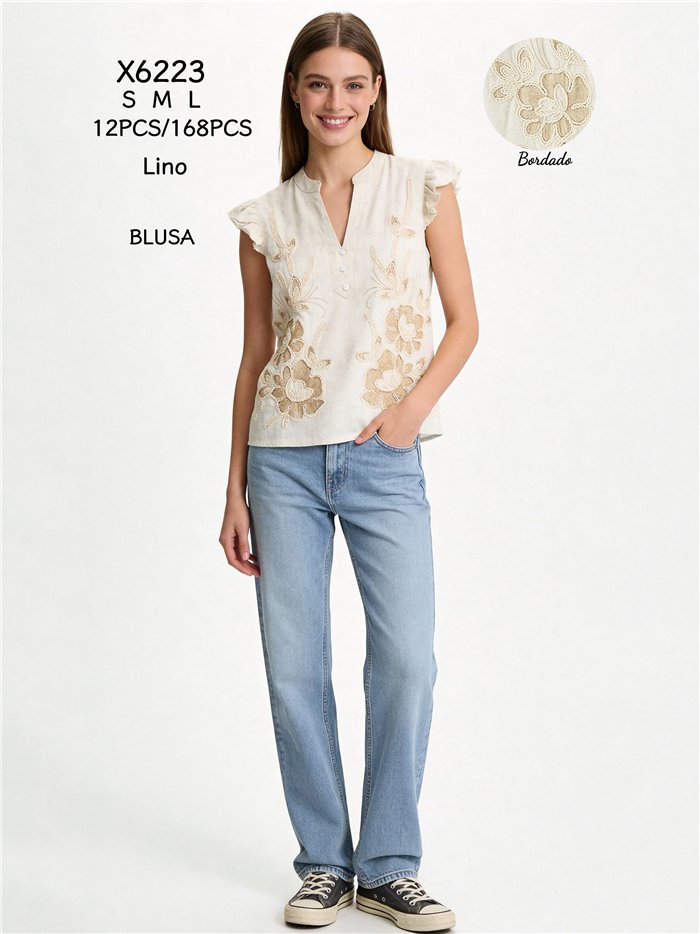 Blusa sin mangas bordada floral con volante