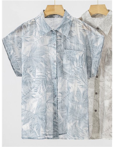 Camisa manga corta estampado hojas tropicales con strass