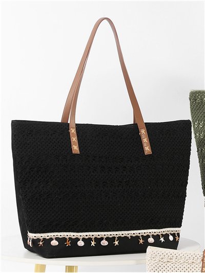 Shell-trim crochet tote