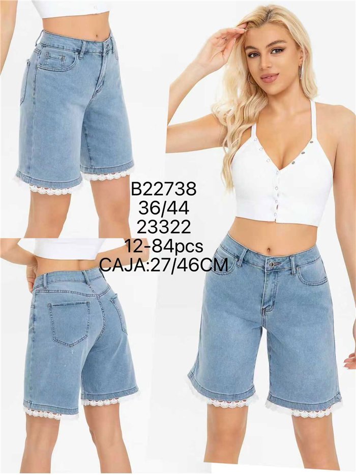 Bermuda denim con puntilla