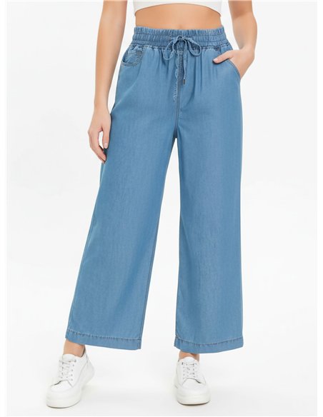 Pantalón denim ancho con cordón