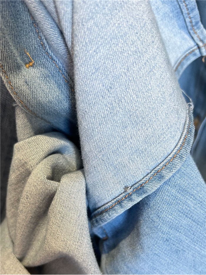 Vestido camisero denim midi con abertura