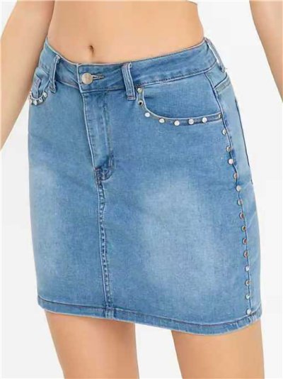 Falda denim con tachuelas