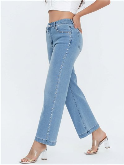 Jeans wide leg con tachas