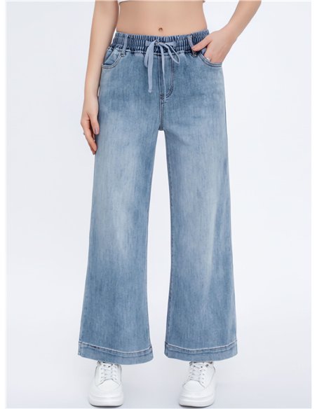 Jeans fluidos con cintura elástica