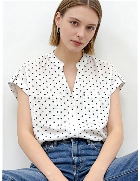 Chemise à pois avec poches