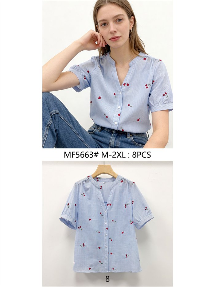 Blusa rayas con cerezas bordadas