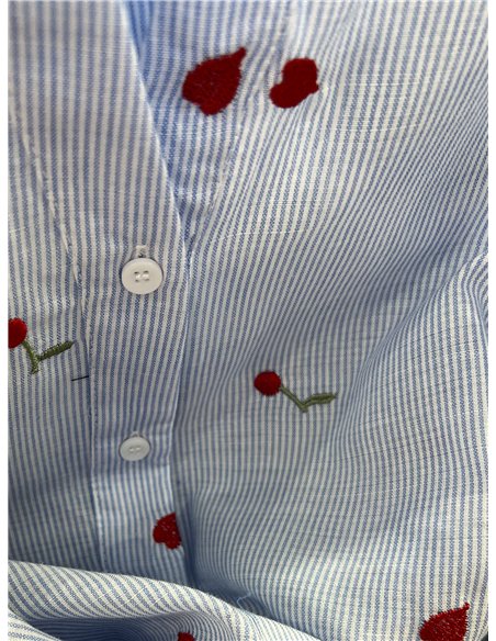 Blusa rayas con cerezas bordadas