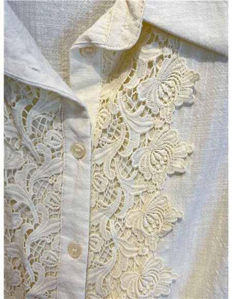 Blusa sin mangas con encaje