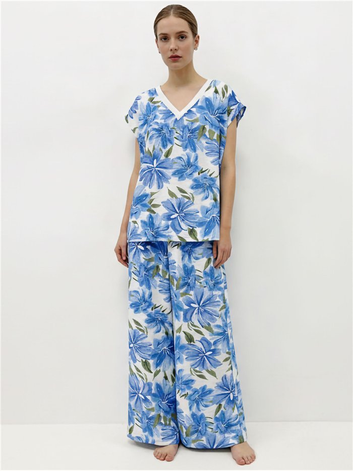 Conjunto blusa floral y pantalón