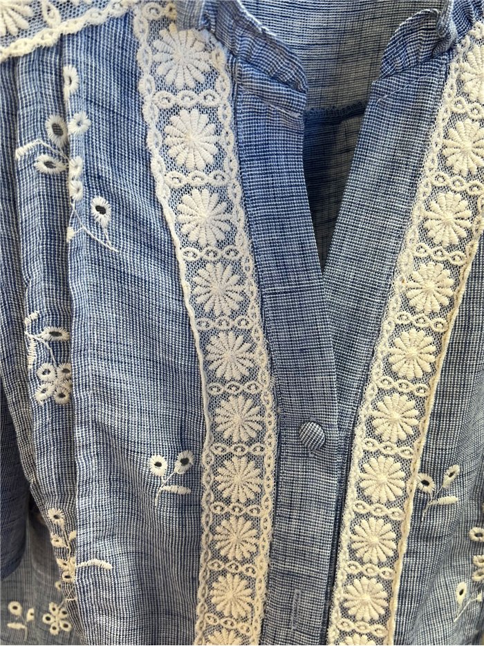 Blusa bordada lino puntilla