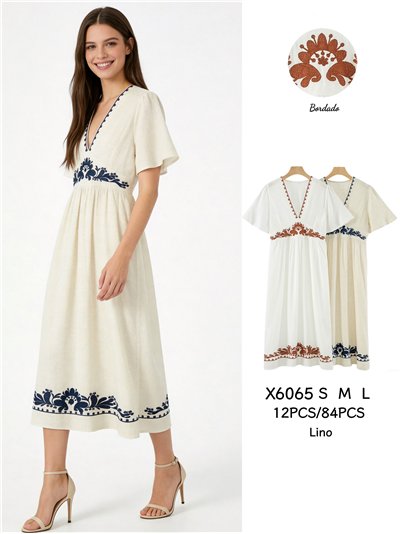 Leinen-Midikleid mit ethnischer Stickerei 2