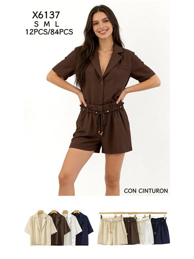 Conjunto blazer de manga corta y short con cinturón 2