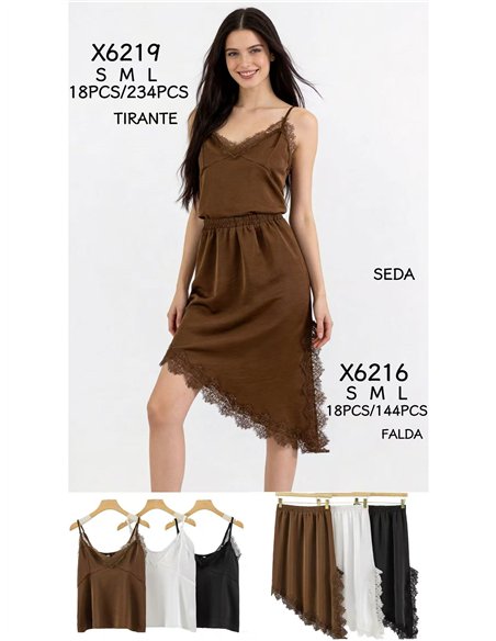 Top lencero satinado con encaje