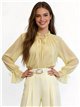 Blusa plumeti semitransparente con lazada