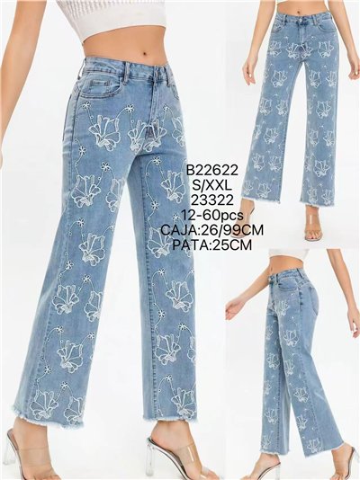 Jeans rectos bordados florales 2