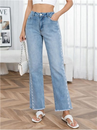 Jeans rectos bordado lateral