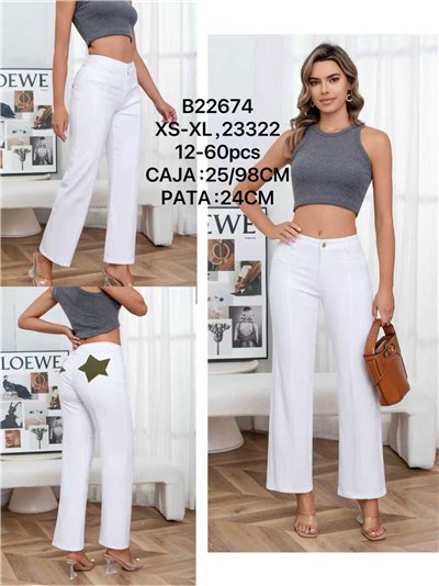 Jeans rectos blancos con estrella 2