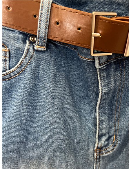 Belted denim bermuda