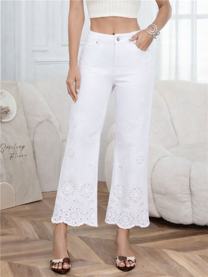 Jeans blancos bordados calados