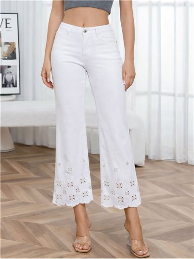 Jeans blancos calados