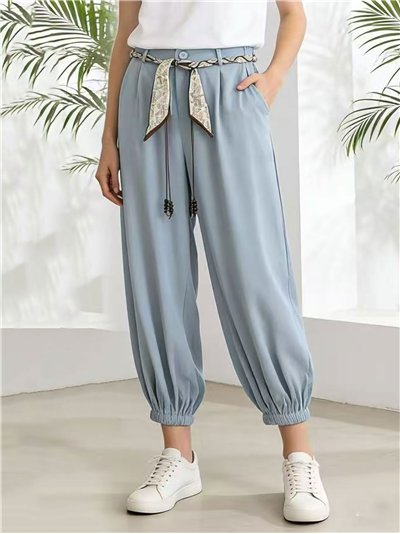 Pantalón jogger con pañuelo