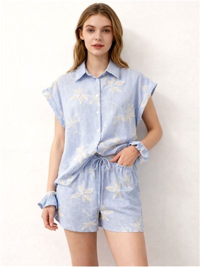 Conjunto camisa bordada hojas y short