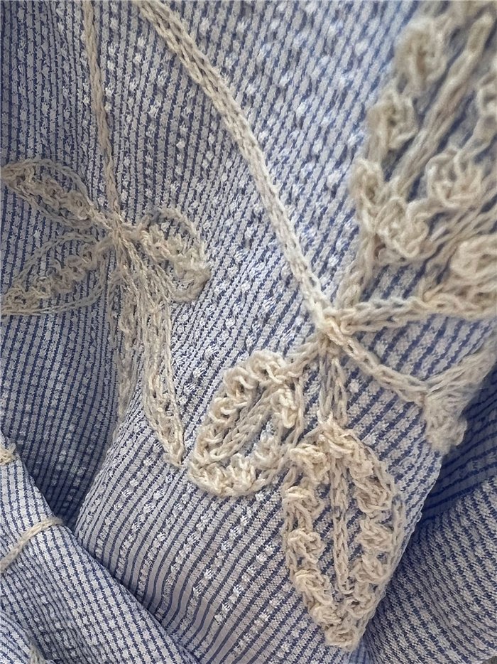 Conjunto camisa bordada hojas y short