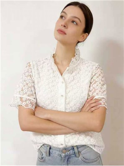 Blusa encaje floral