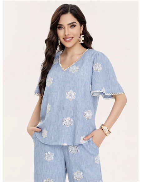 Camicetta di lino ricamata con margherite