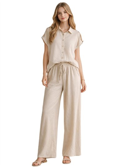 Conjunto camisa ligera y pantalón