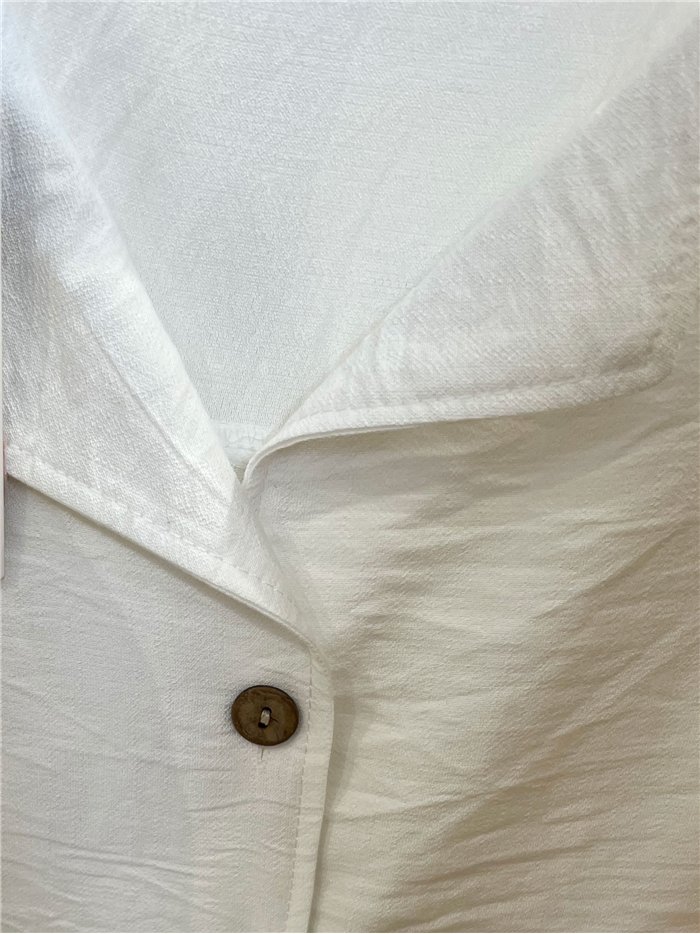 Blusa fluida con botones