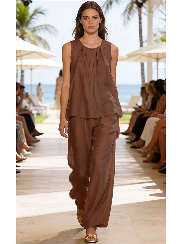 Completo composto da top e pantaloni effetto stropicciato