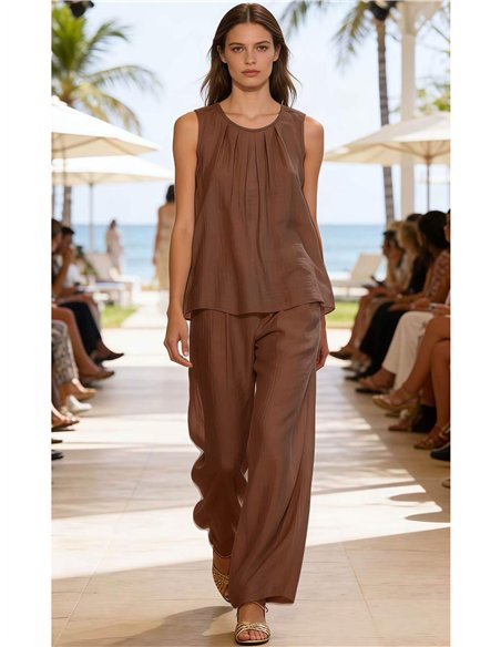 Completo composto da top e pantaloni effetto stropicciato