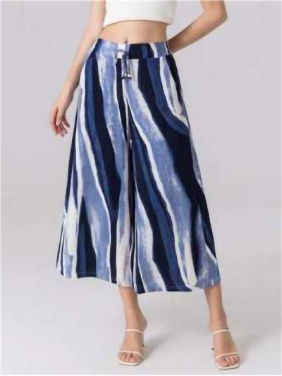 Calça pantalona com estampa de ondas