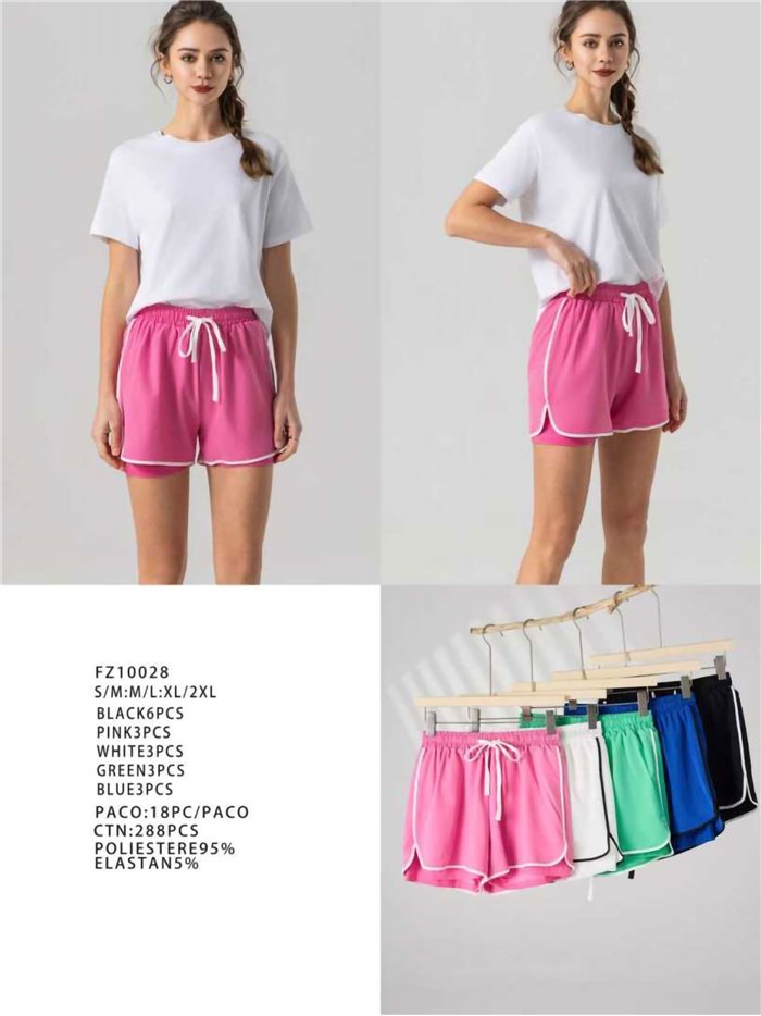 Short deportivo con ribete en contraste y cordón