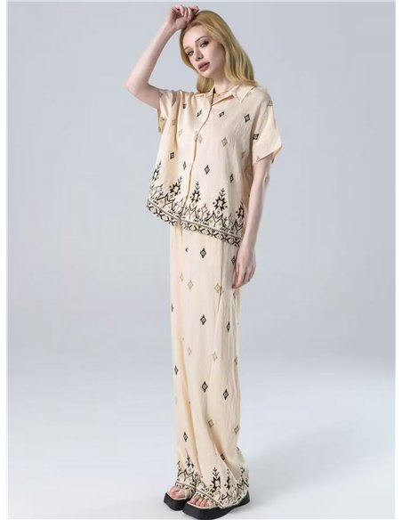 Conjunto camisa estampada con pantalón wide-leg