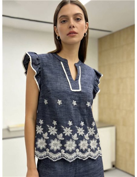 Chemisier brodé à volants