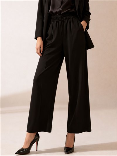 calças palazzo fluidas
