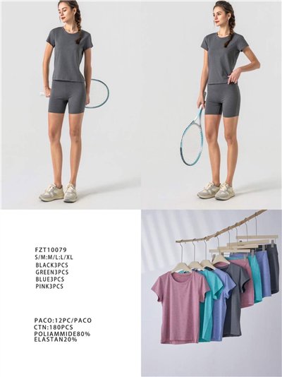 Conjunto deportivo de camiseta y biker short 2