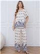 Conjunto blusa amplia estampada boho y pantalón wide-leg
