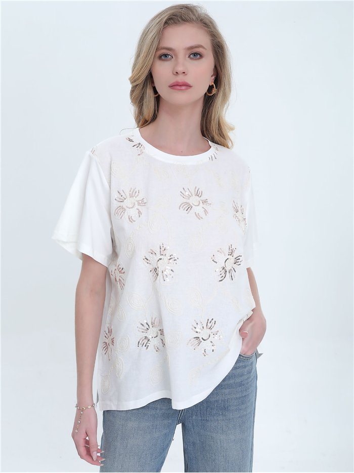 Camiseta bordada floral con lentejuelas