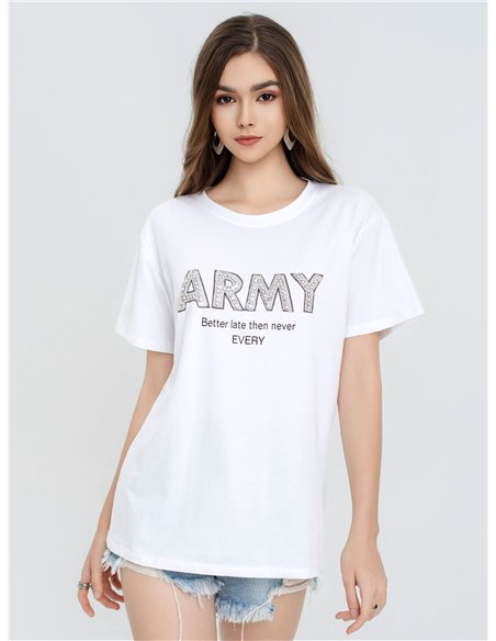 Camiseta estampada army con pedrería