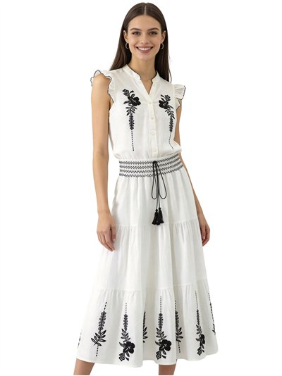 Conjunto top bordado en contraste y falda midi