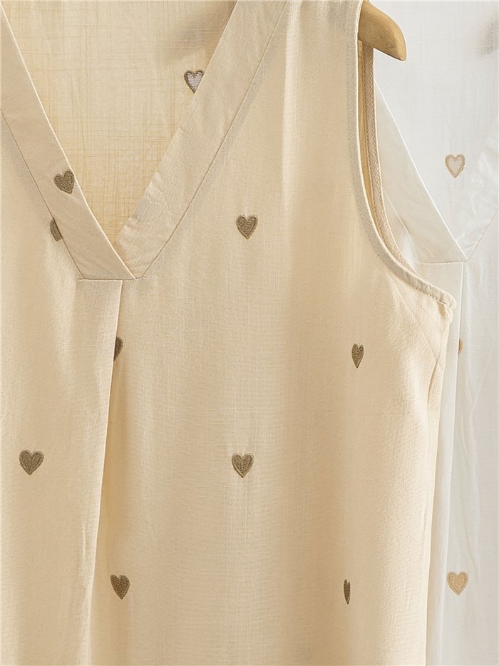 Blusa com corações bordados