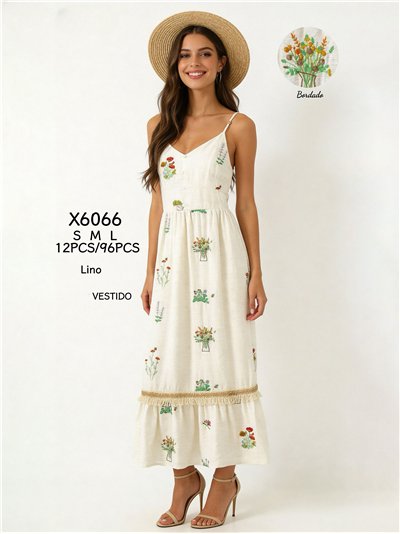 Vestido midi de tirantes con bordado floral y flecos 2