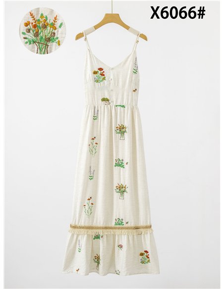 Vestido midi de tirantes con bordado floral y flecos