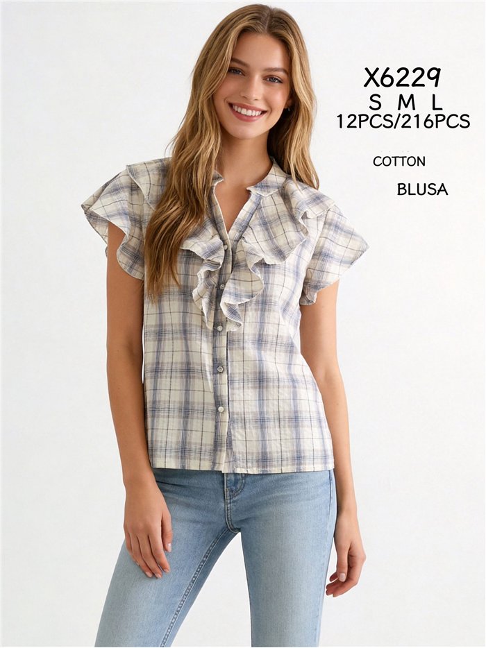 Camicetta a quadri con volant