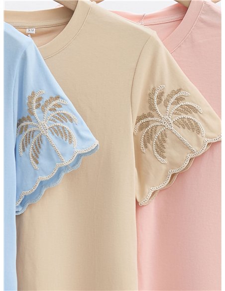 Camiseta mangas bordadas de palmera